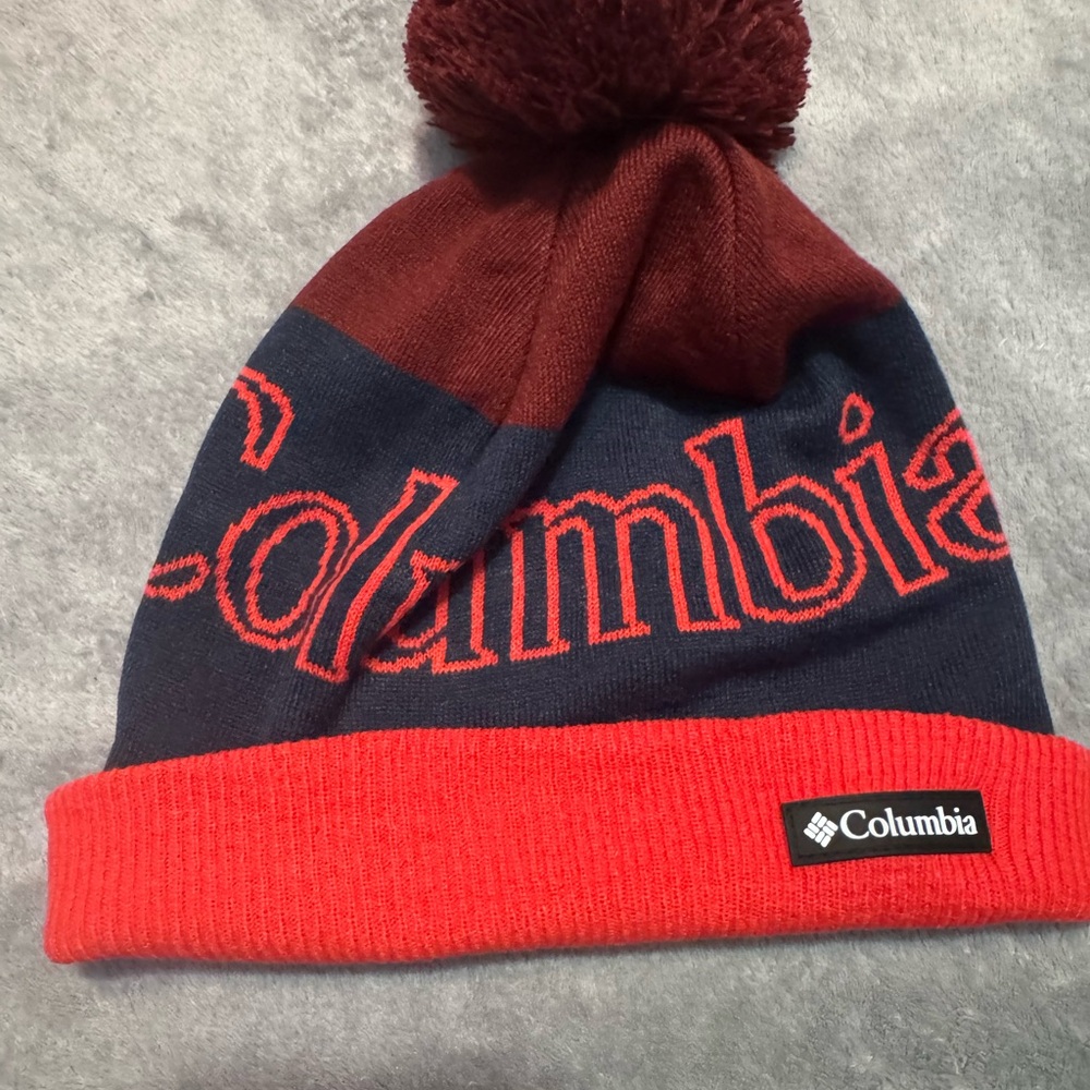 BRAND NEW NEVER WORN Columbia Polar Powder Knit Beanie